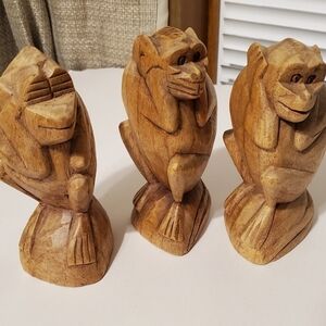 3 Wise Monkeys Vintage Wood Hand Carved See No Evil Hear No Evil Speak No Evil